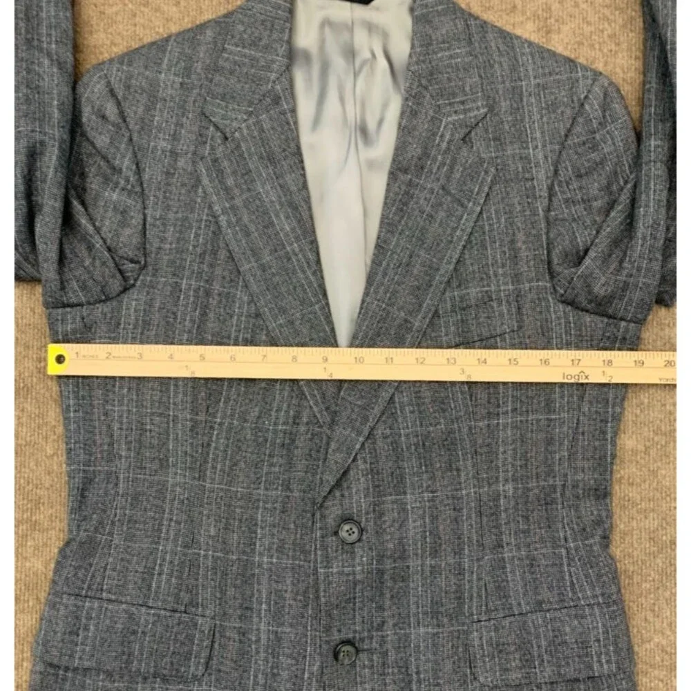 Vintage Alexander Julian Blazer Mens 38S Wool Plaid Windowpane Jacket Sportcoat